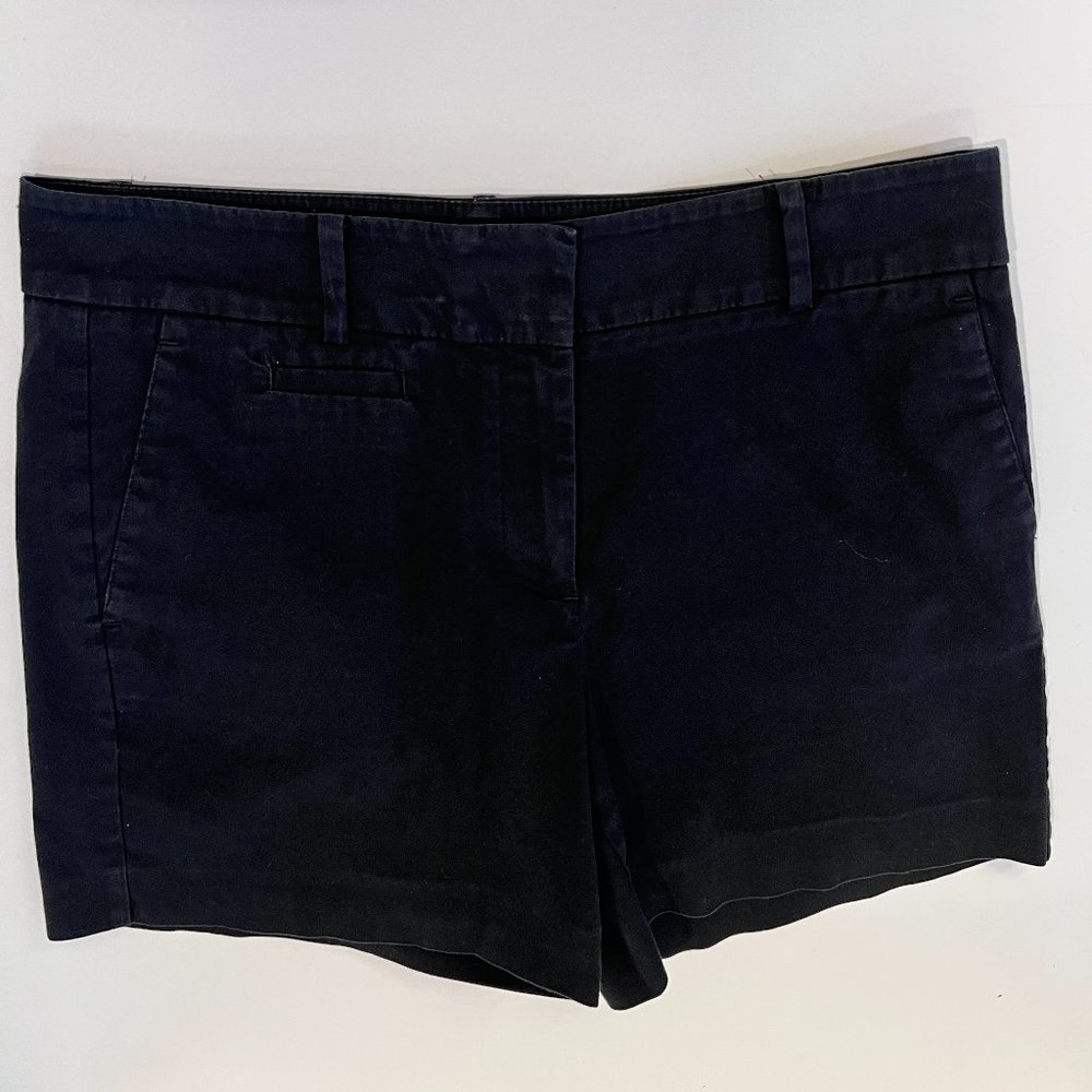 ANN TAYLOR Black Shorts Size 8